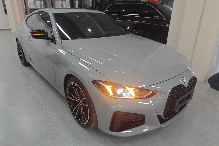 宝马4系 2024款 430i M运动曜夜套装车身外观3