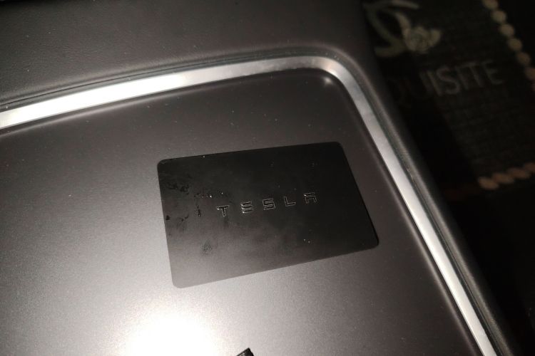 特斯拉 Model 3 2021款 标准续航后驱升级版中控内饰7001