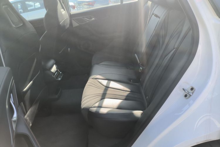 荣威D5X DMH 2024款 135科技版中控内饰21