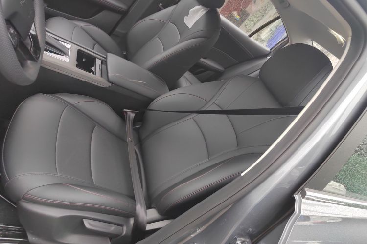 荣威i5 2023款 1.5L CVT豪华版局部细节19