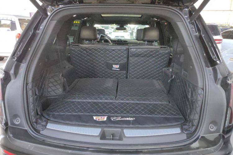 凯迪拉克XT6 2020款 28T 七座豪华运动型至享安全版机舱底盘23