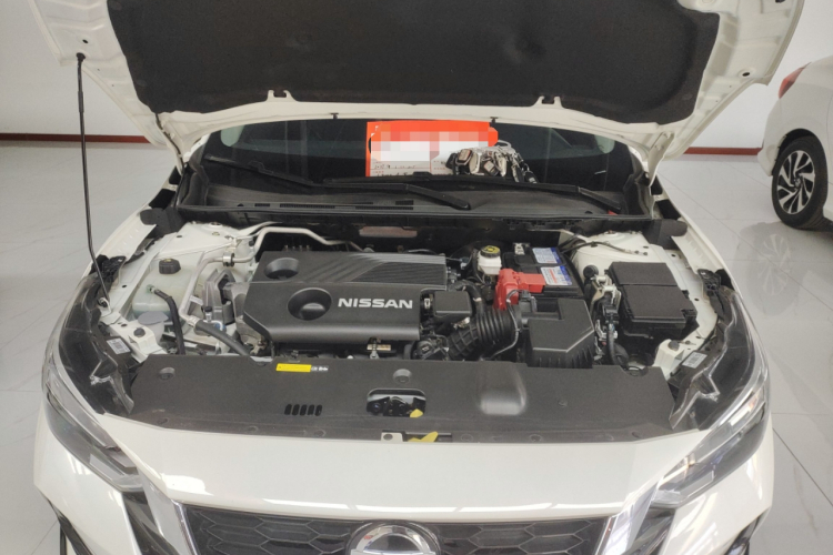 日产 轩逸 2021款 1.6L XL CVT悦享版机舱底盘24