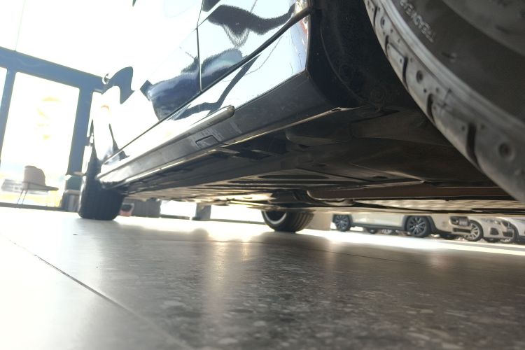 奔驰C级 2021款 C 260 L 运动星耀臻藏版局部细节9001