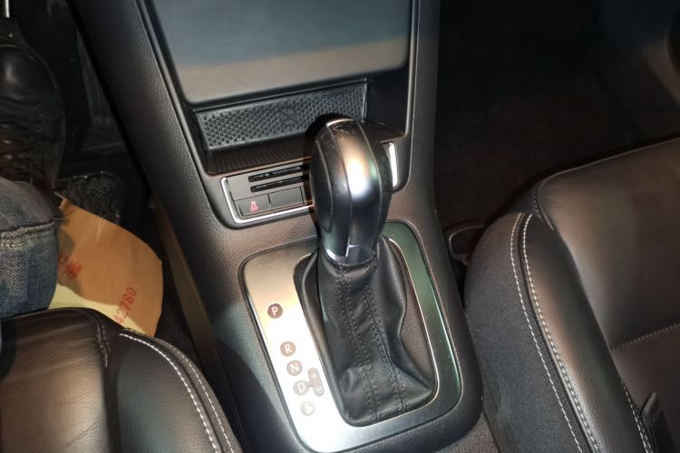 大众 途观 2017款 300TSI 自动两驱丝绸之路舒适版局部细节18