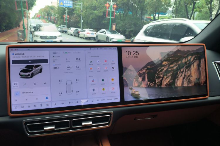 理想汽车 理想L6 2024款 Pro中控内饰16