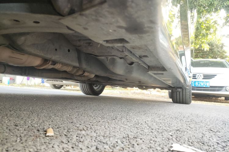 英菲尼迪Q70 2017款 Q70L 2.5L 悦享版局部细节9002