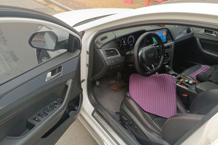 现代 索纳塔 2015款 1.6T GLS智能型中控内饰20