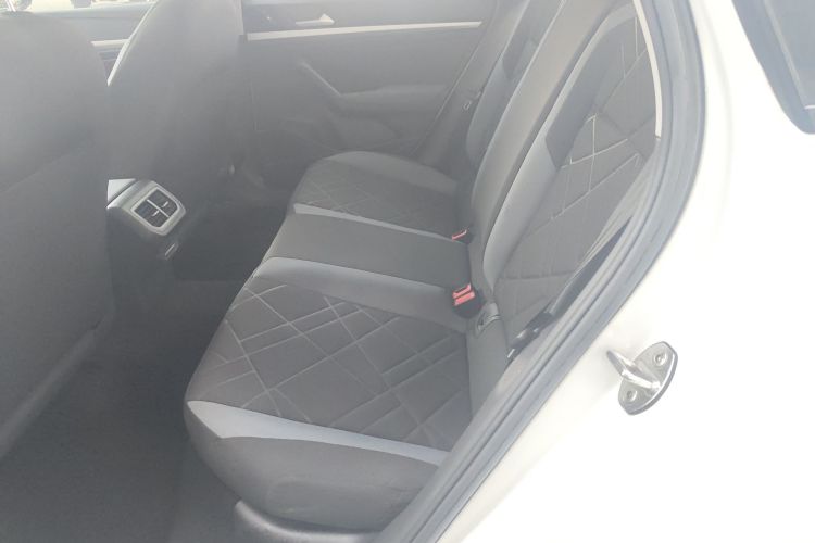 大众 朗逸 2023款 改款 1.5L 自动得逸版中控内饰21