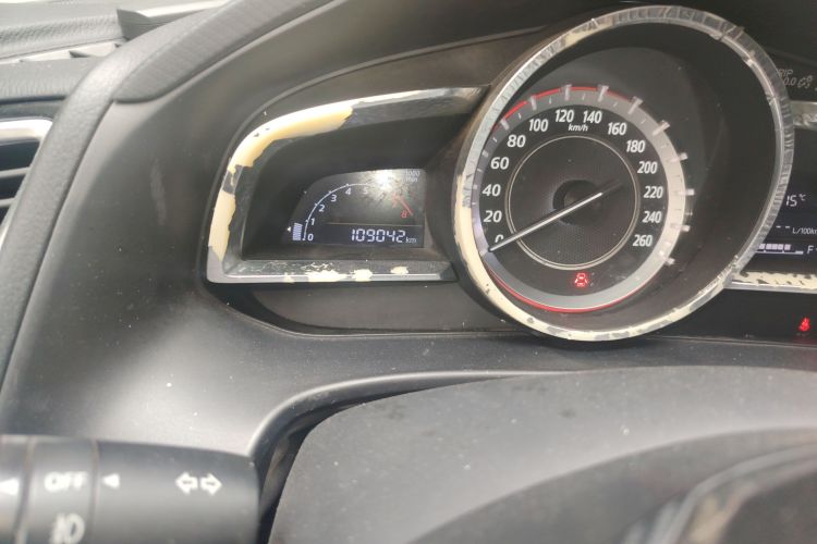 马自达3 昂克赛拉 2016款 三厢 1.5L 手动舒适型中控内饰15