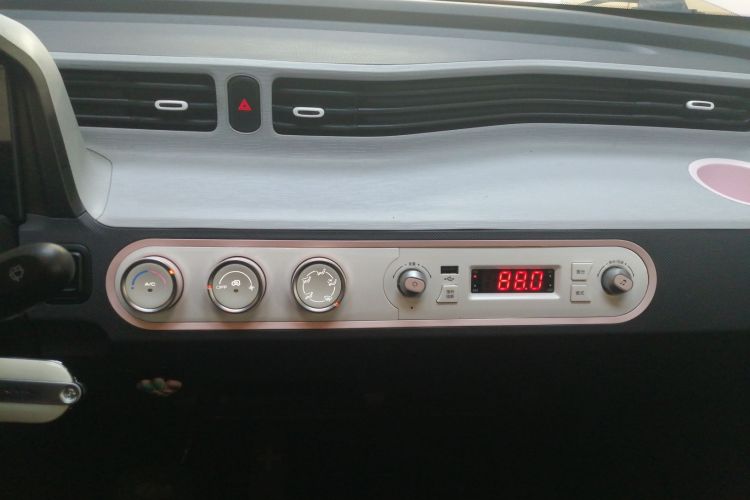 五菱汽车 宏光MINIEV 2022款 马卡龙臻享款 磷酸铁锂中控内饰16