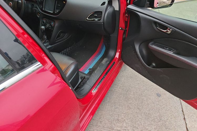 菲亚特 致悦 2014款 1.4T 自动运动版局部细节9005