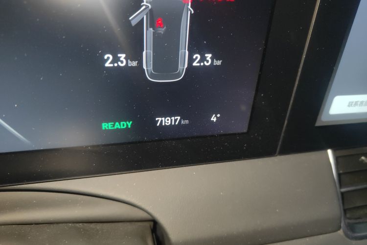 理想汽车 理想ONE 2021款 增程6座版中控内饰15