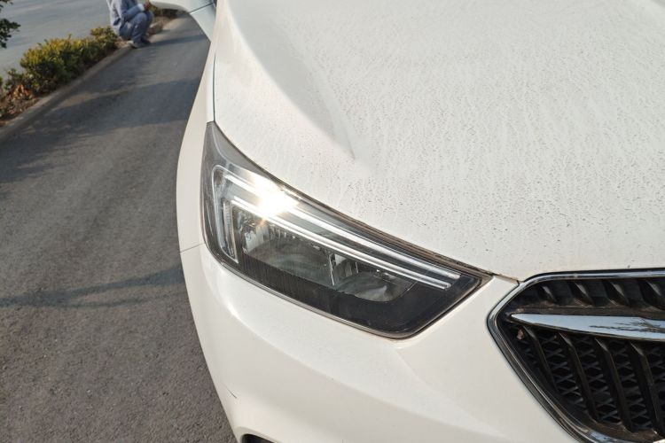 别克 昂科拉 2018款 18T 自动两驱都市领先型车身外观8