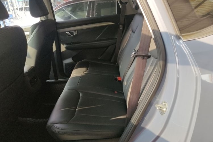 五菱汽车 五菱星辰 2022款 2.0L DHT电劲款中控内饰21