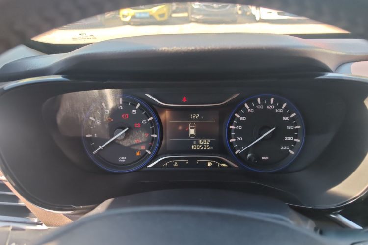 广汽传祺 传祺GA4 2018款 150N 手动豪华版中控内饰14