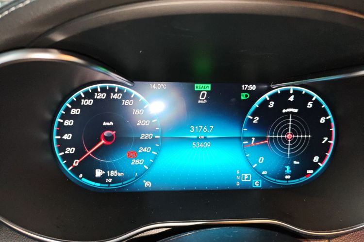 奔驰C级(进口) 2019款 C 260 轿跑车中控内饰14