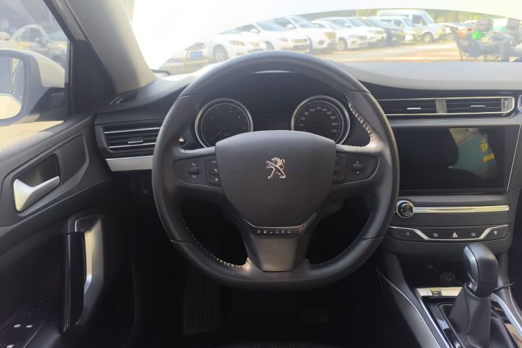 标致408 2020款 360THP 十周年质臻版中控内饰13