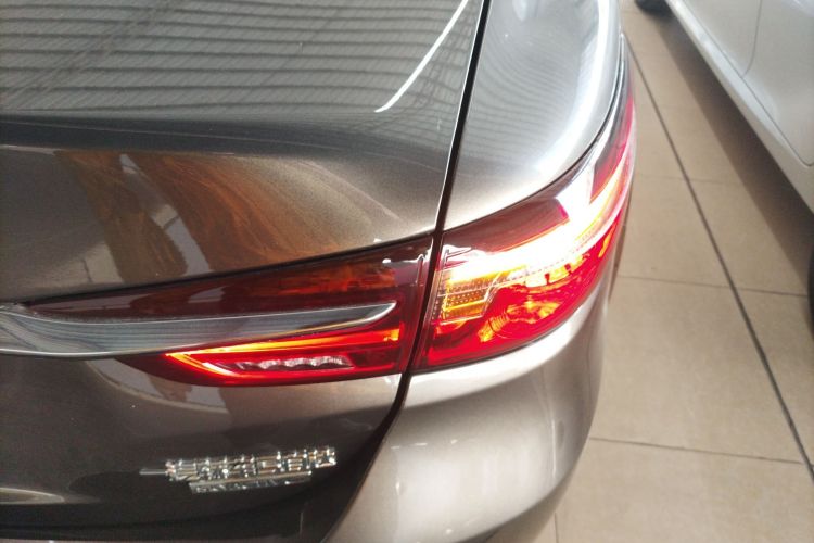 马自达 阿特兹 2020款 2.5L 蓝天尊崇版车身外观6006