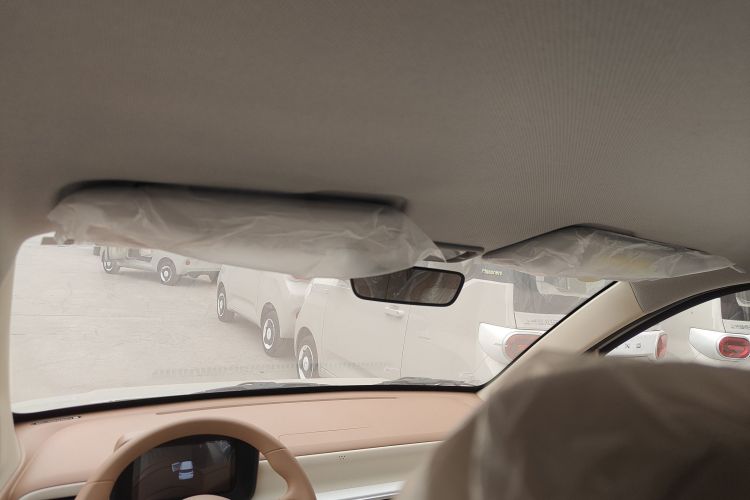 五菱汽车 宏光MINIEV 2024款 第三代 215km 青春版中控内饰22