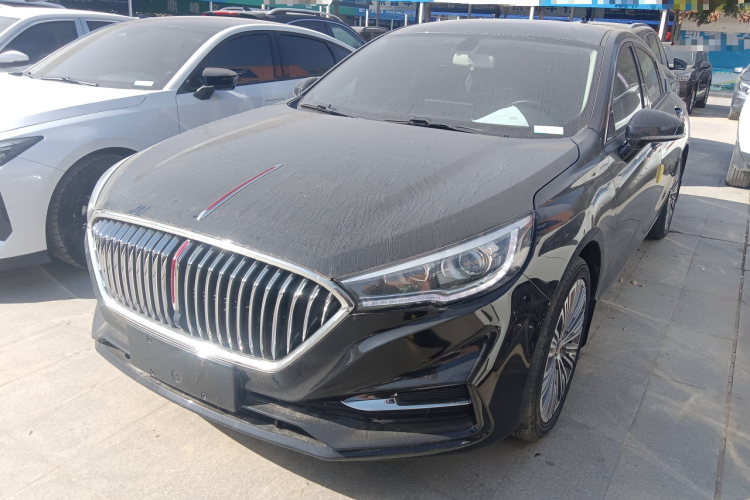 红旗H5 2022款 经典款 改款 1.5T DCT旗韵版车身外观1