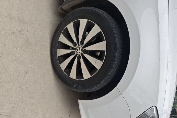 大众 速腾 2017款 180TSI 自动臻享版车身外观10