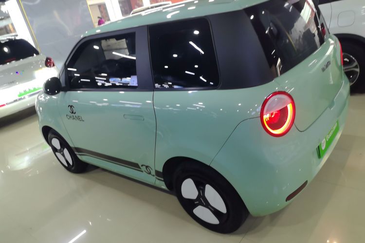 长安启源 长安Lumin 2022款 210km 香甜款车身外观4