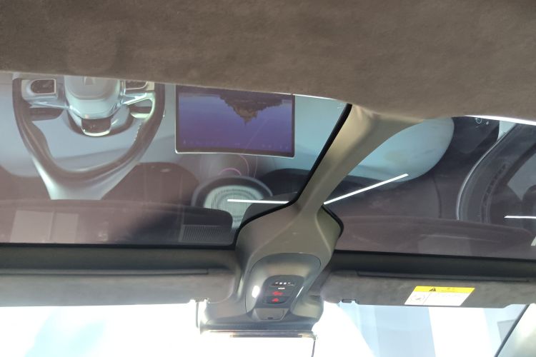 阿维塔11 2022款 长续航双电机奢享版 4座中控内饰22