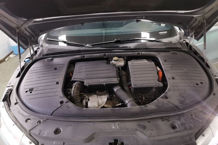 比亚迪 汉 2023款 DM-i 冠军版 121KM 尊荣型机舱底盘24