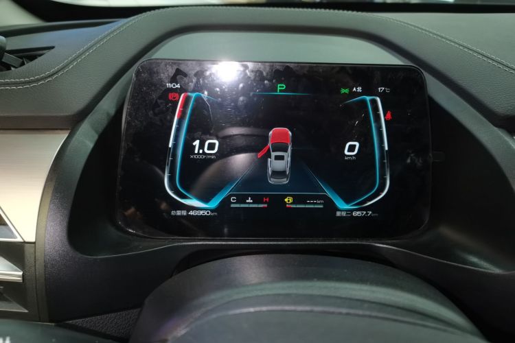 比亚迪 秦Pro 2020款 超越版 1.5TI 自动旗舰型中控内饰14