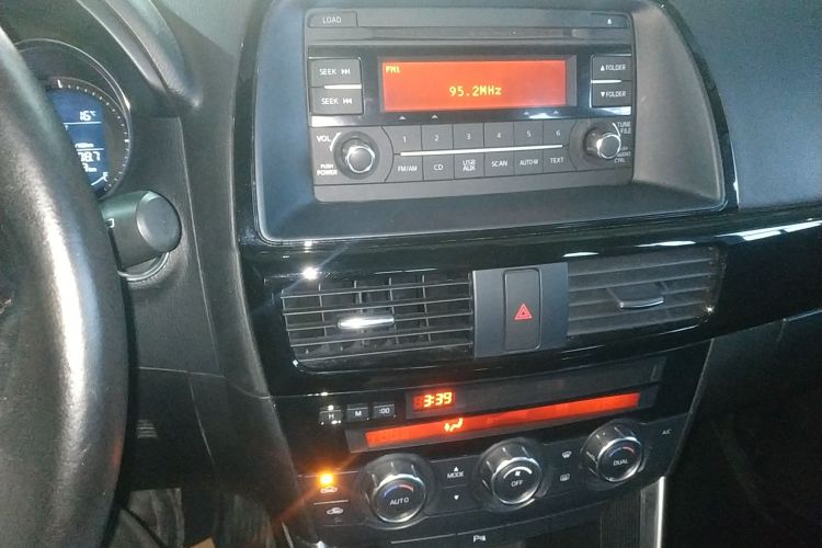 马自达CX-5 2014款 2.0L 自动两驱都市型中控内饰16