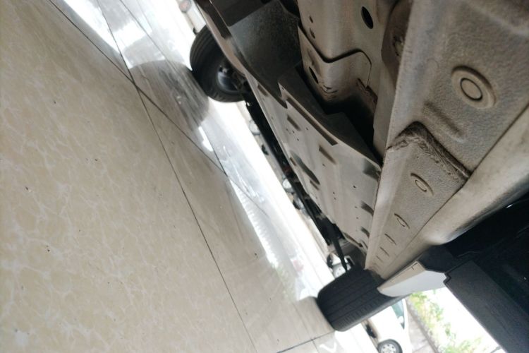 哈弗H6 2022款 第三代 1.5T 自动两驱Pro机舱底盘29