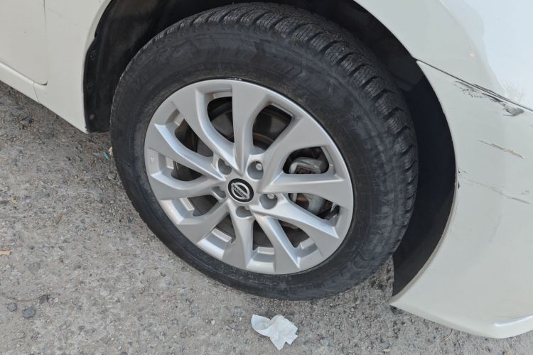 日产 轩逸 2019款 1.6XV CVT智联尊享版 国V车身外观10