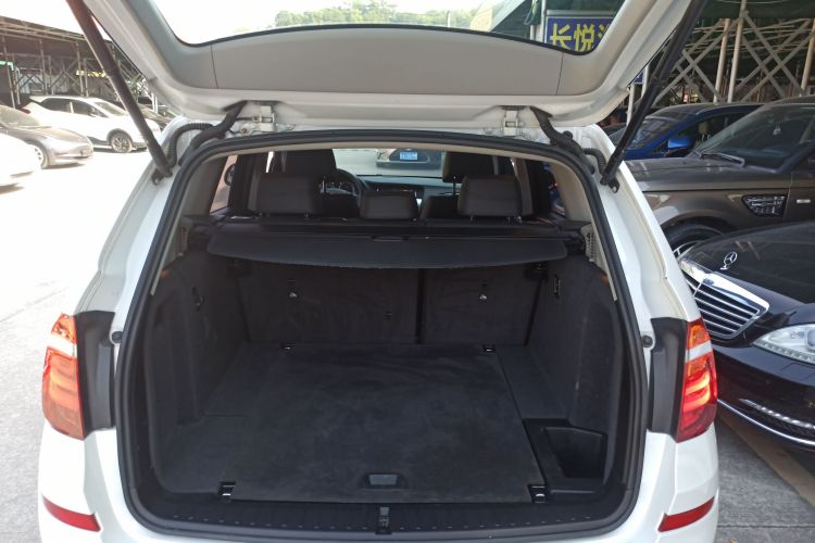 宝马X3(进口) 2016款 sDrive20i机舱底盘23