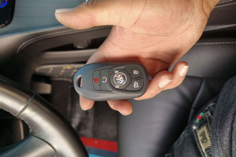 别克 君越 2022款 652T 豪华型中控内饰7001