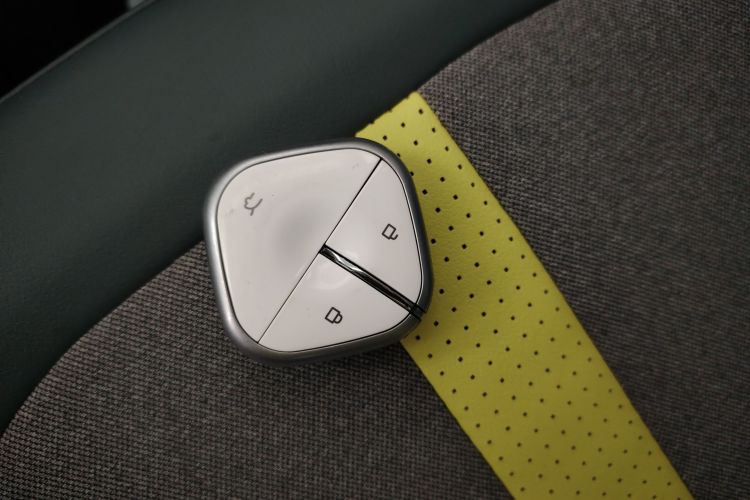 五菱汽车 宏光MINIEV 2022款 GAMEBOY 200km 玩咖款 磷酸铁锂中控内饰11