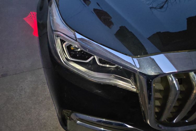 红旗HS7 2022款 3.0T 自动四驱智联旗领版 五座车身外观8