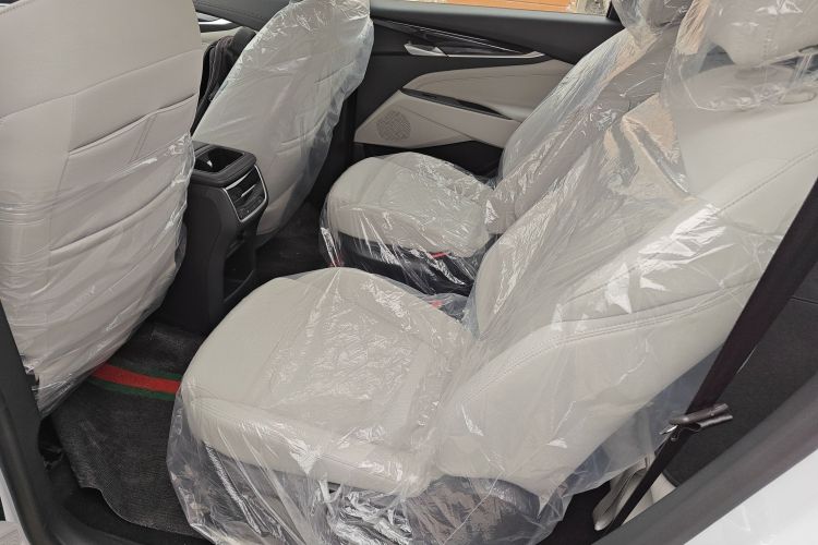 上汽大通MAXUS 大通G50 2024款 PLUS 1.5T 幸福推荐自动荣耀版中控内饰7004