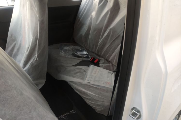 吉利银河 2024款 熊猫mini 200km 耐力熊中控内饰21