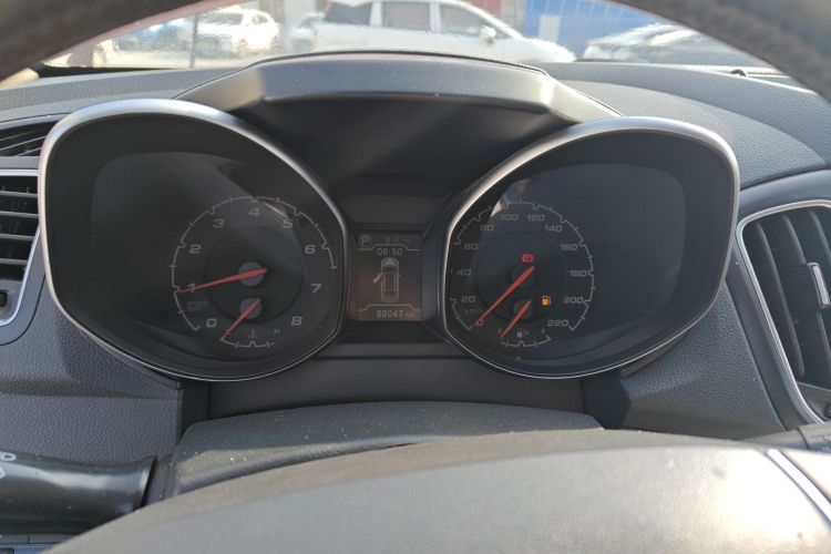 奇瑞 瑞虎5 2014款 2.0L CVT家尊版局部细节14