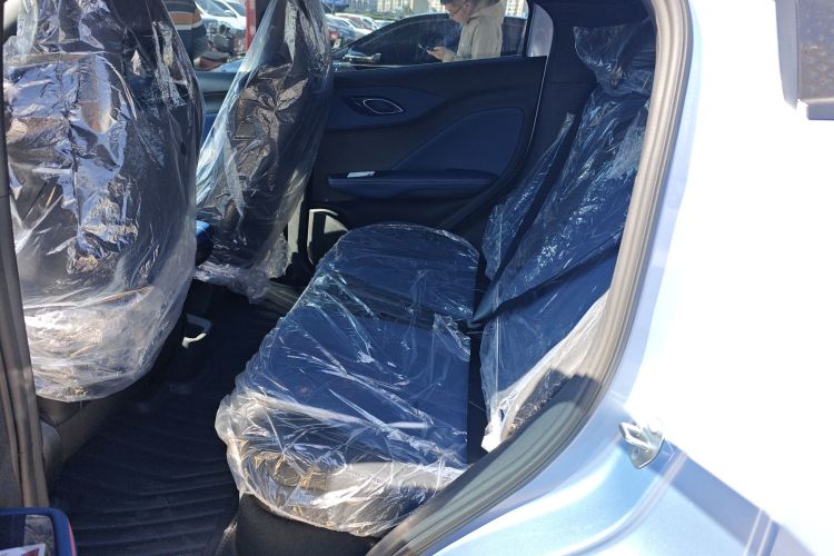 比亚迪 海鸥 2025款 智驾版 305km 活力版中控内饰21