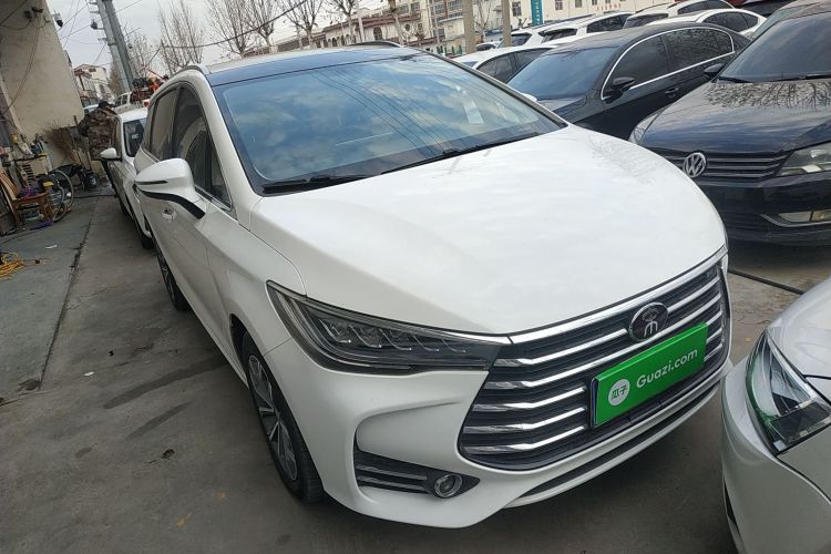 比亚迪 宋MAX 2019款 1.5T 自动智联睿进型 6座 国VI车身外观3