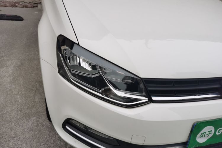 大众 Polo 2016款 1.6L 自动舒适型车身外观8