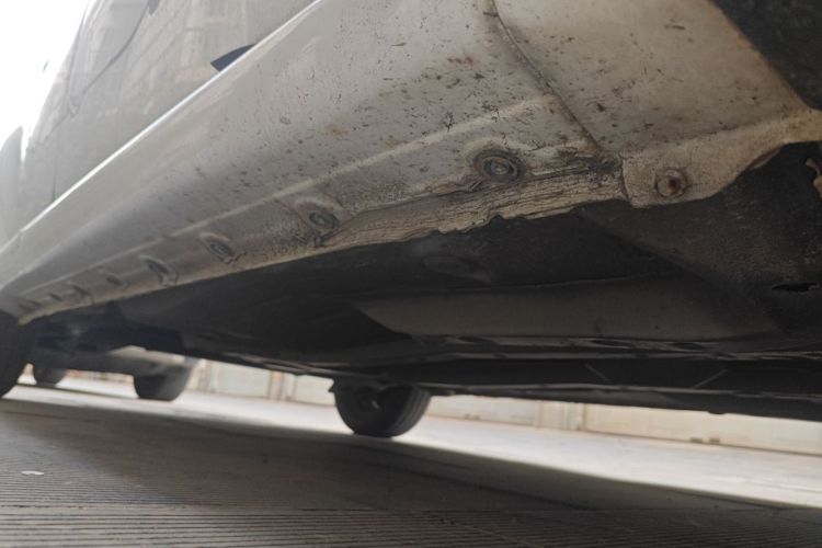 比亚迪F0 2015款 1.0L AMT 铉酷型局部细节9001