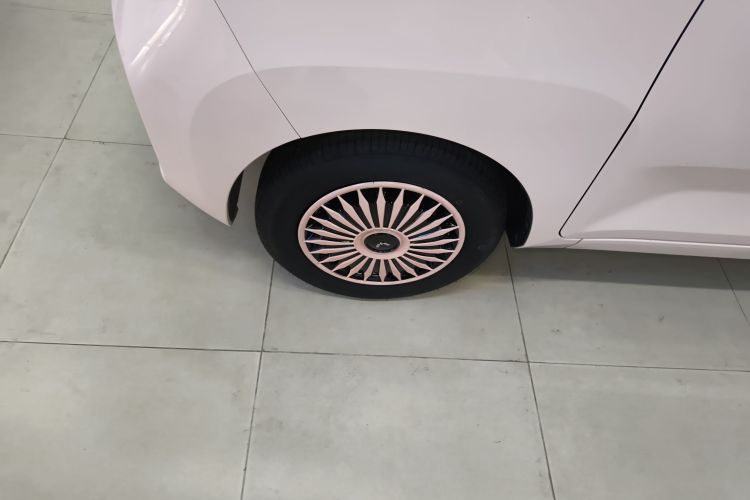 五菱汽车 宏光MINIEV 2022款 马卡龙时尚款 磷酸铁锂车身外观6007