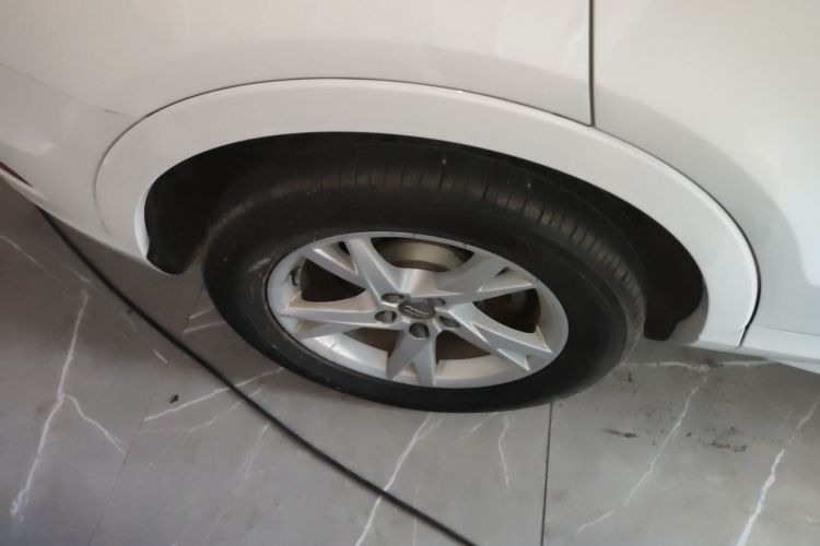 奥迪Q3 2017款 30 TFSI 时尚型车身外观6002