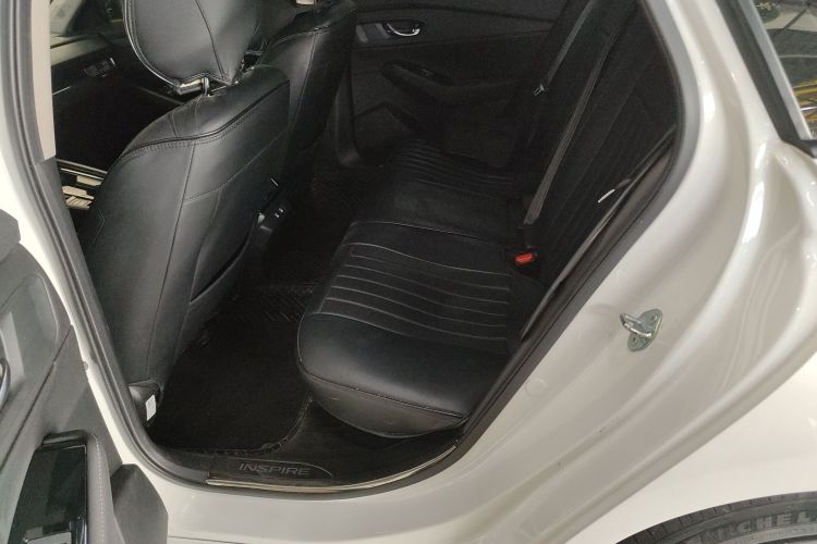 本田 英仕派 2023款 260TURBO 精致版中控内饰21