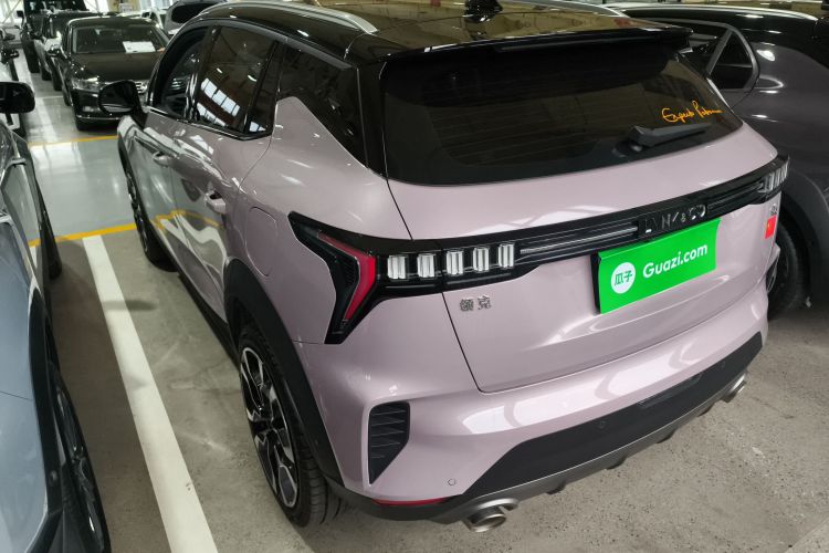 领克06 2023款 Remix 1.5T Shero车身外观4