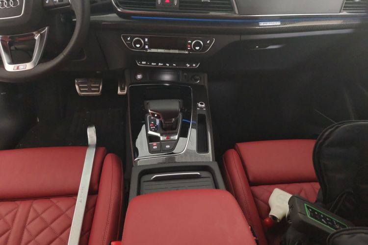 奥迪SQ5 Sportback 2023款 3.0 TFSI quattro中控内饰18