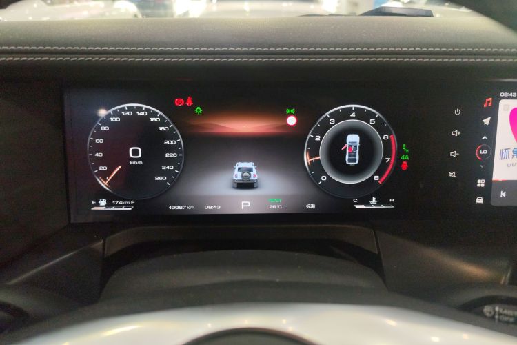 坦克300 2024款 2.0T 穿越者中控内饰14