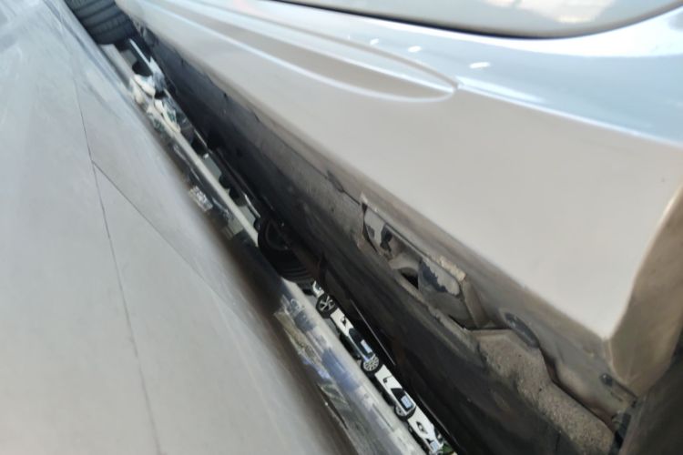 奔驰CLS 2017款 CLS 260逸彩版局部细节9002